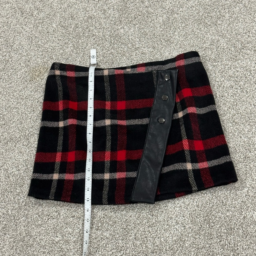 Romeo & Juliet Couture Red and Black Plaid Mini Skirt